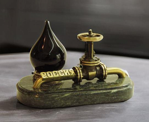 Бронзовый сувенир "Российская нефтяная промышленность" купить с доставкой Бронзовый сувенир "Российская нефтяная промышленность"